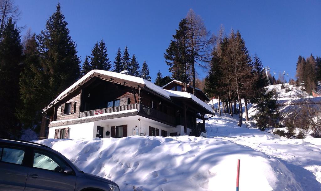 Fichtenblockhuette Sonnenalpe Nassfeld Eksteriør bilde