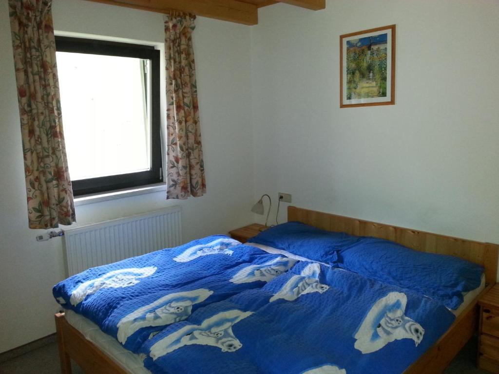 Fichtenblockhuette Sonnenalpe Nassfeld Rom bilde